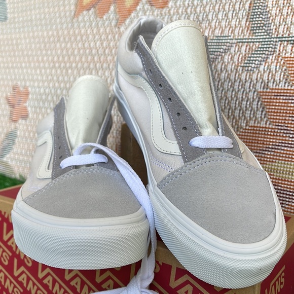 Vans WMNS Old Skool
Color Block Grey/Multi
VN0ASKRS6KL Sneakers - Picture 7 of 16